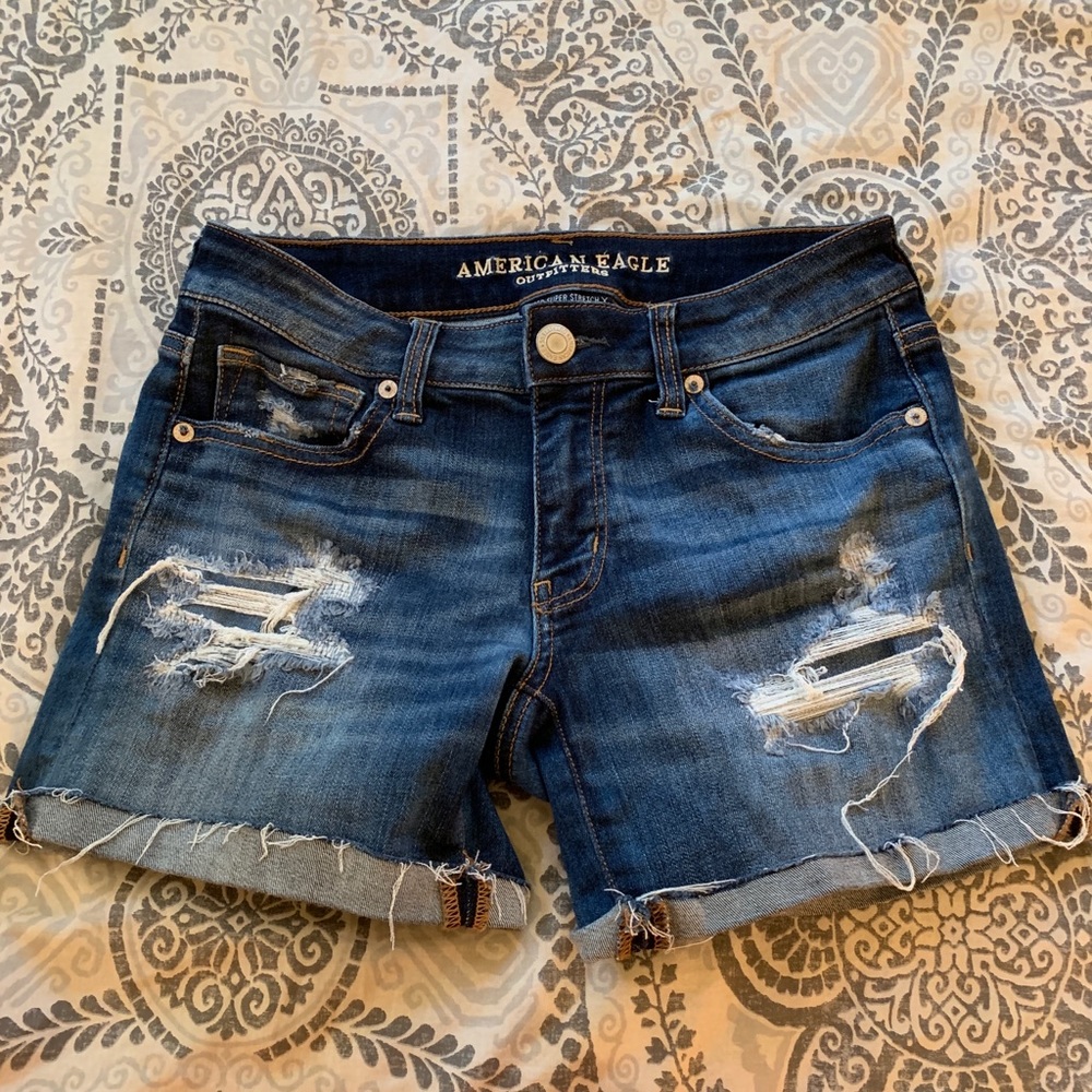 American Eagle midi shorts